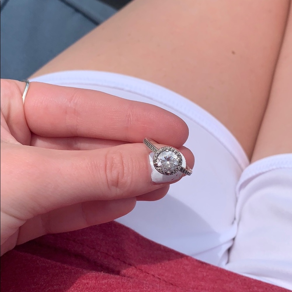 pandora ring